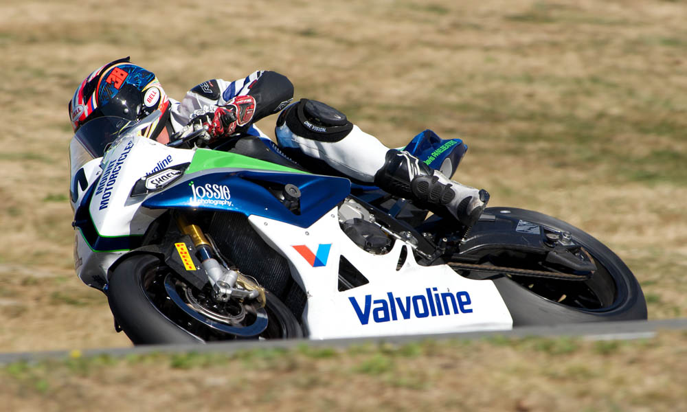 2014 New Zealand Superbike Championship round four