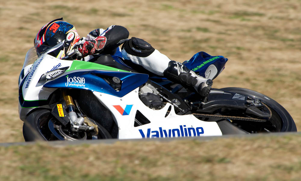2014 New Zealand Superbike Championship round four