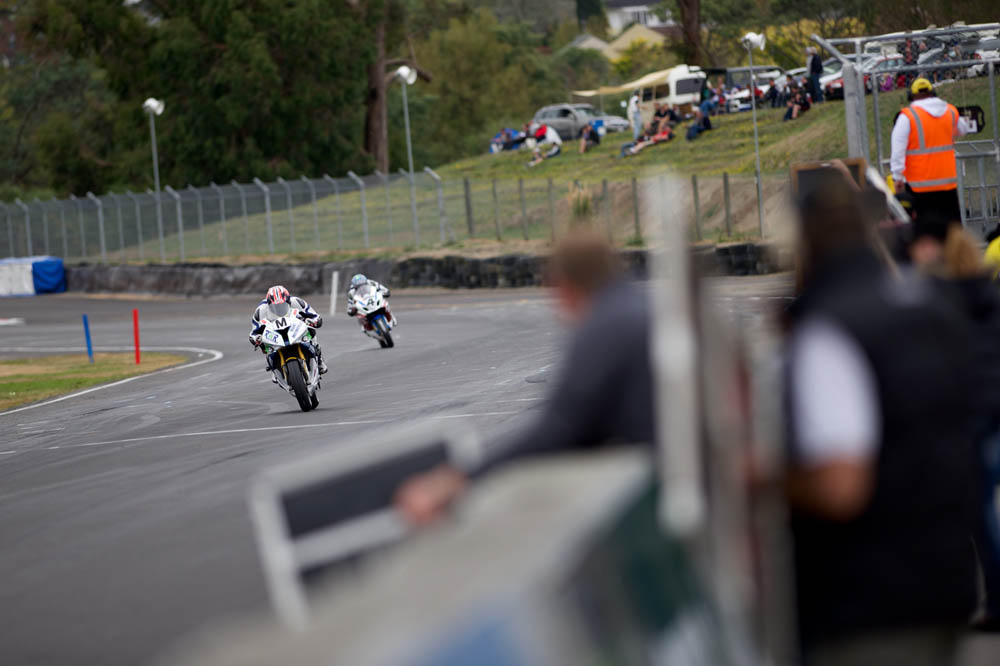 2014 New Zealand Superbike Championship round four
