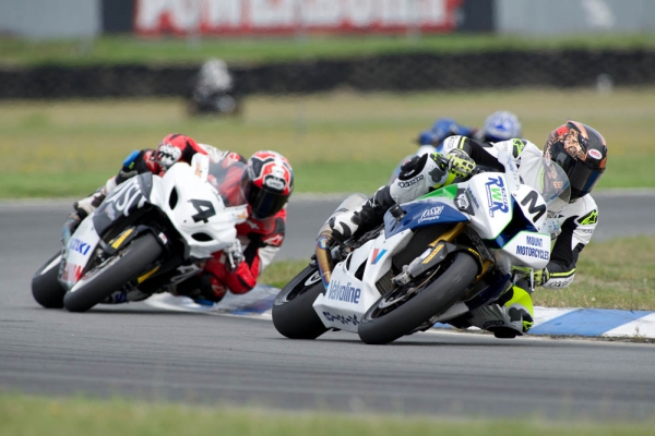 2014 New Zealand Superbike Championship round one