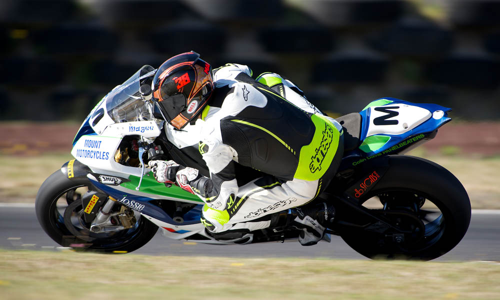 2014 New Zealand Superbike Championship round three