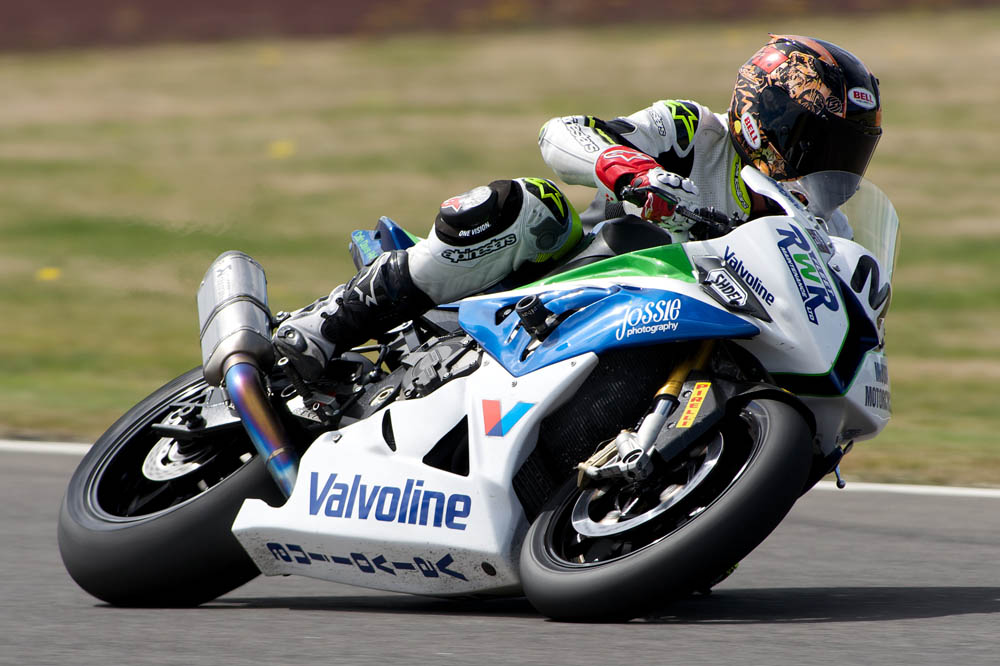 2014 New Zealand Superbike Championship round three