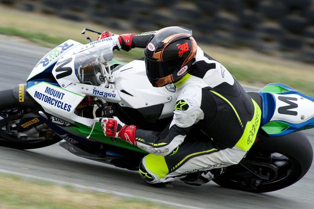 2014 New Zealand Superbike Championship round two